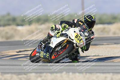 media/Nov-30-2025-TrackXperience (Sun) [[c0061d280f]]/1-Level 3/Session 3 (Turn 16)/